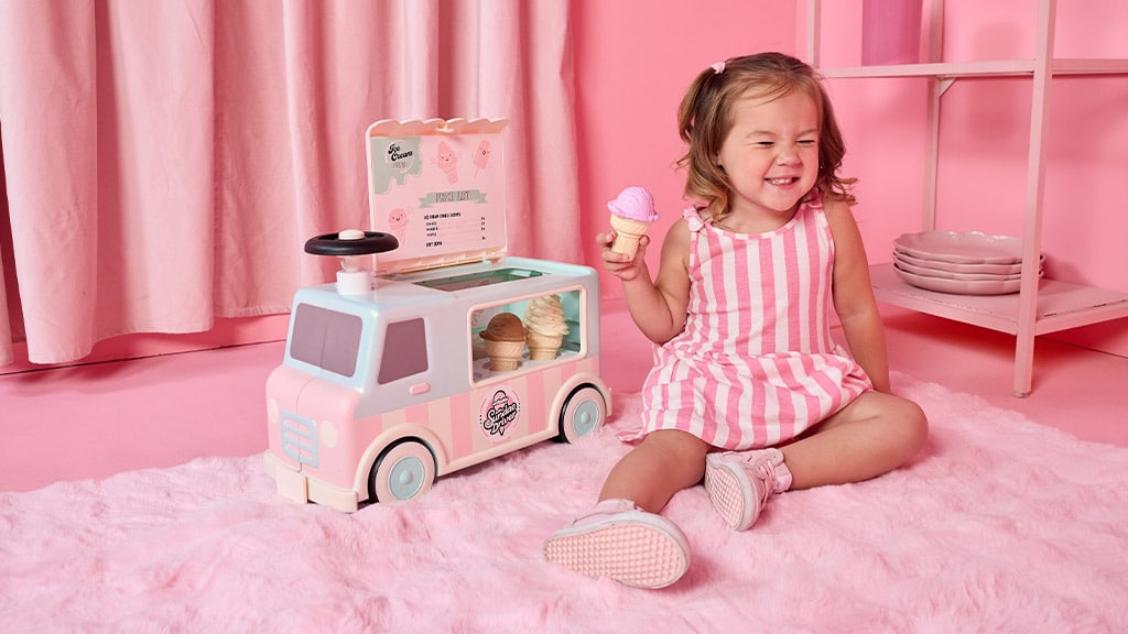 Mische, kombiniere und spiele mit der neuen Spielküchenkollektion von Little Tikes fantasievolle Spiele