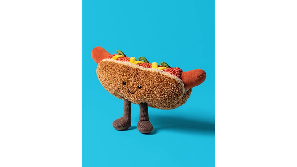 Das Jellycat Diner präsentiert eine neue Plüschfigur mit Speisekarte