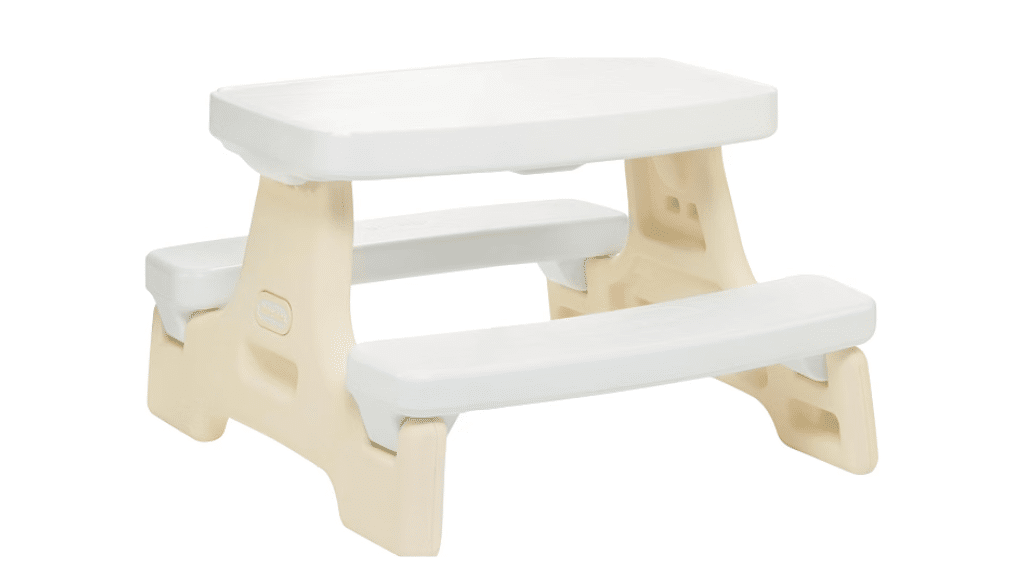 Segeln, zurücklehnen und mit der neuen Wolkenkollektion von Little Tikes spielen