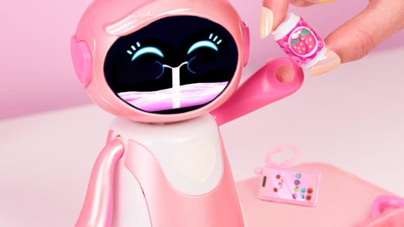 Der EmotoBOT von Just Play hat eine eigene Persönlichkeit