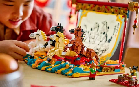 Begrüße das Mondneujahr mit neuen LEGO Bausets!