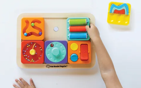 Familien können mit den neuesten Brettspielen von Hasbro etwas Magie ins Spiel bringen.