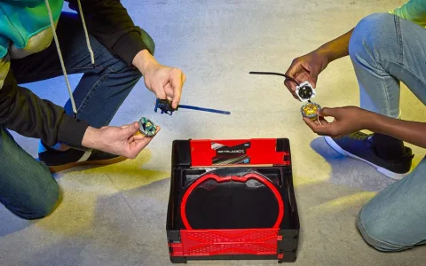 Kinder können mit den neuen Barbie Dream Besties Episoden und Puppen groß träumen