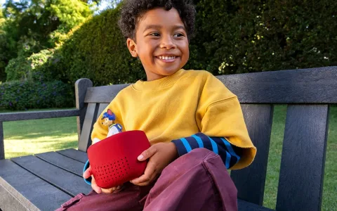 Die Kinder können ihre Lieblings-Digimon mit Digimon UP auf neue Abenteuer mitnehmen