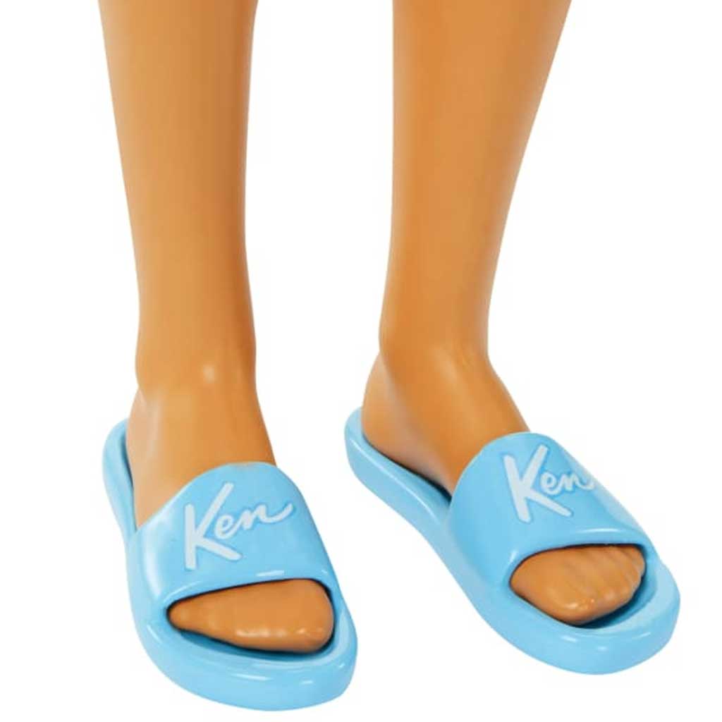 Barbie Der Film: Ken Strandpuppe mit Strandzubehör - Mattel Bild 3