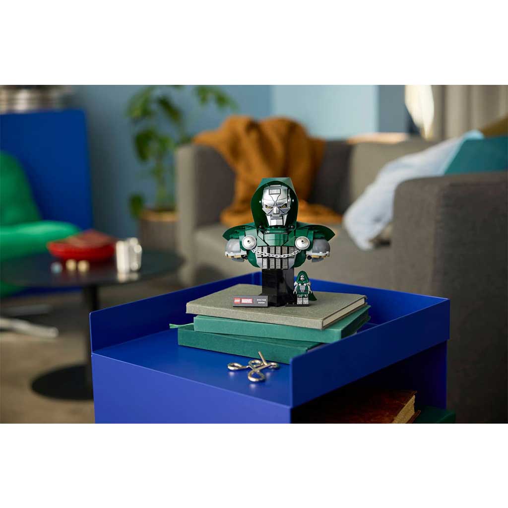 LEGO® Marvel: Doctor Doom Büste (76345) Bild 4