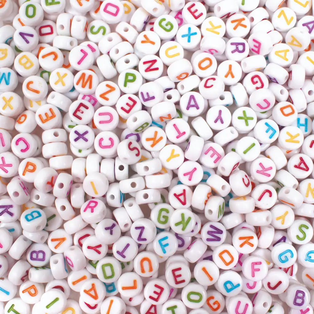 PlayBox: Weißes rundes Buchstabenperlen-Set 750 Stück Bild 1