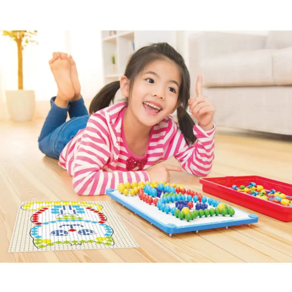 Quercetti: Bunte Steckmosaik-Set mit Tieren, 150 Stück Bild 3