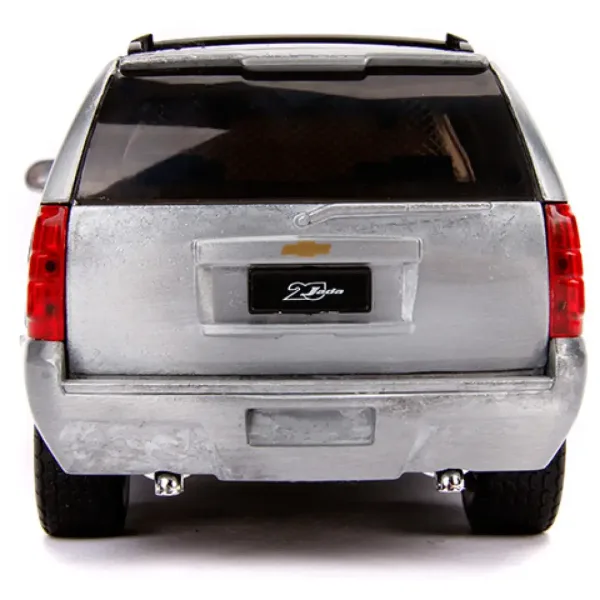 2010 Chevy Tahoe Metall-Automodell 1/24 - Simba Toys Bild 6