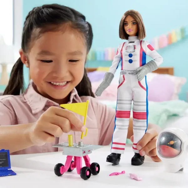 Barbie: 65. Jubiläums-Karriere-Spielset - Astronautenpuppe mit Zubehör - Mattel Bild 5