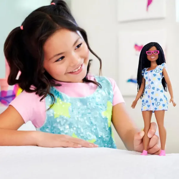Barbie: Fashionista stilvolle Barbie-Puppe mit Down-Syndrom - Mattel Bild 3