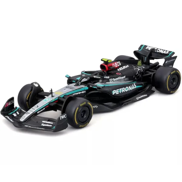 Bburago: Mercedes-AMG F1 W15 Performance F1-Rennwagen Metallmodell 1:43 (Lewis Hamilton Nr. 44) Bild 2