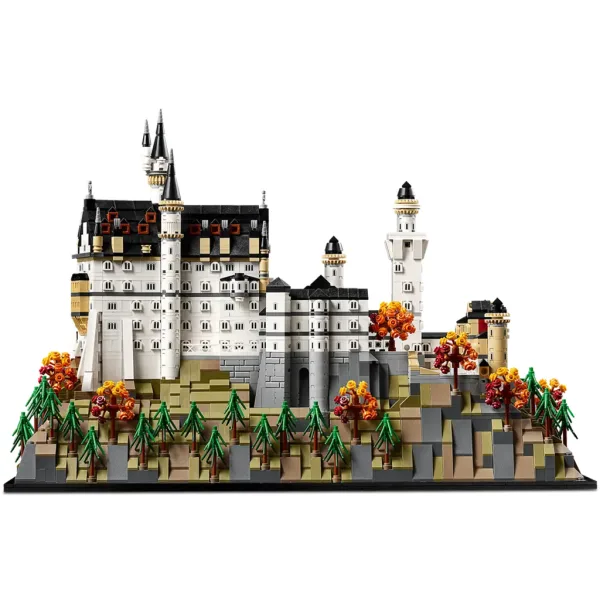 LEGO® Architecture: Schloss Neuschwanstein (21063) Bild 2