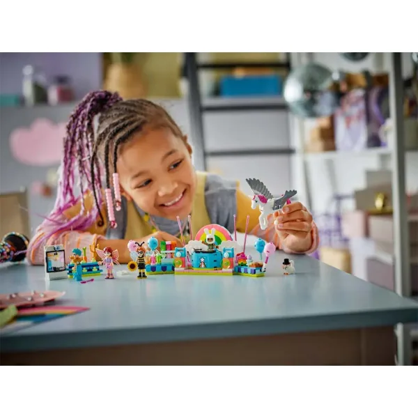 LEGO® Friends: Verkleidungsparty mit Einhorn und Fee (42661) Bild 7