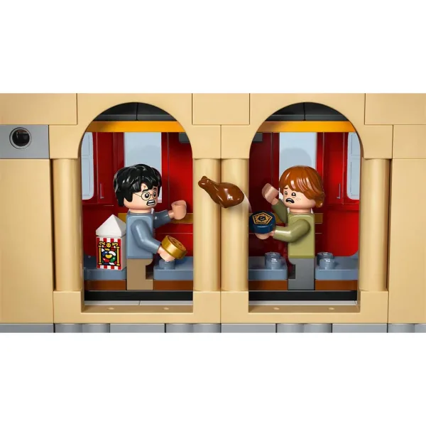 LEGO® Harry Potter: Bücherwinkel: Hogwarts™ Express (76450) Bild 6