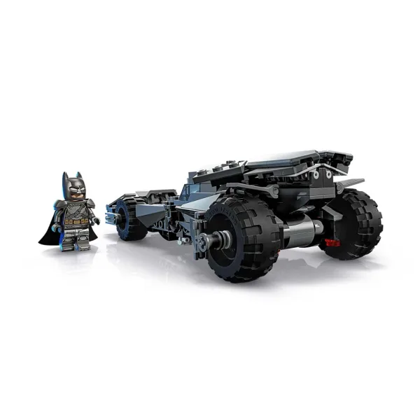 LEGO® Marvel: Batman gegen Superman™: Batmobil™ (76331) Bild 2