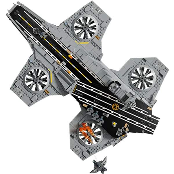 LEGO® Marvel: S.H.I.E.L.D.-Helicarrier (76354) Bild 4