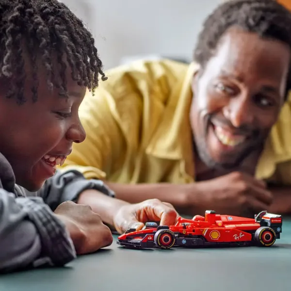 LEGO® Speed Champions: Ferrari SF-24 F1® Rennwagen (77242) Bild 4