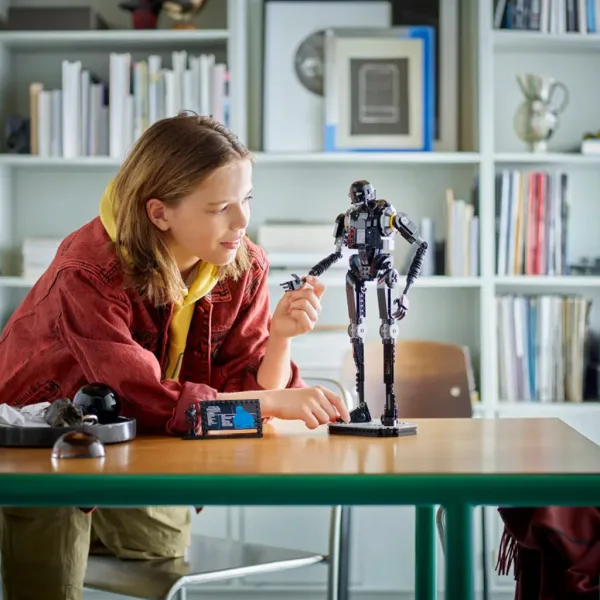LEGO® Star Wars™: K-2SO™ Sicherheitsdroide (75434) Bild 3