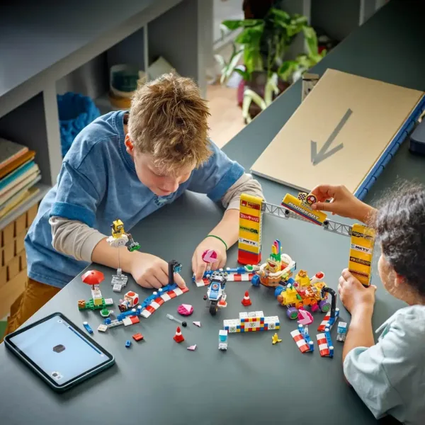 LEGO® Super Mario™: Mario Kart™ - Baby Peach und das Grand Prix Set (72036) Bild 3