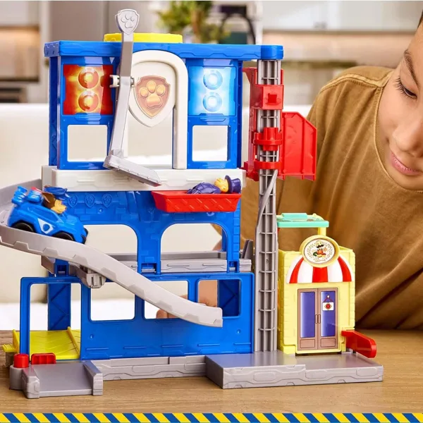 Paw Patrol: Such- und Rettungs-Polizeistation Spielset – Spin Master Bild 5