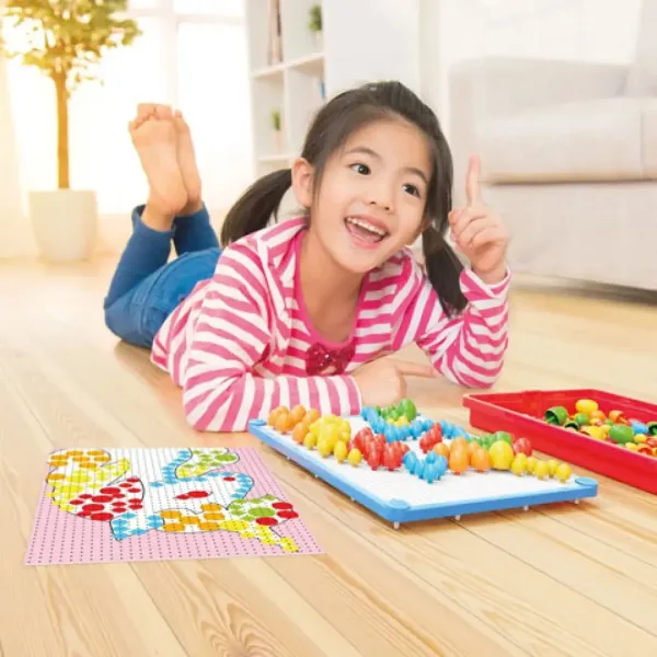 Quercetti: Bunte Steckmosaik-Set 150-teilig Bild 4