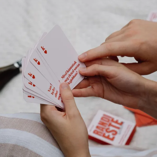Umriss: Date-Nacht – Gesprächskartenspiel für das erste Kennenlernen Bild 2