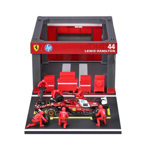 Bburago: F1 Rennwagen - Ferrari SF-25 Pit / Lewis Hamilton 1/43 Bild 2