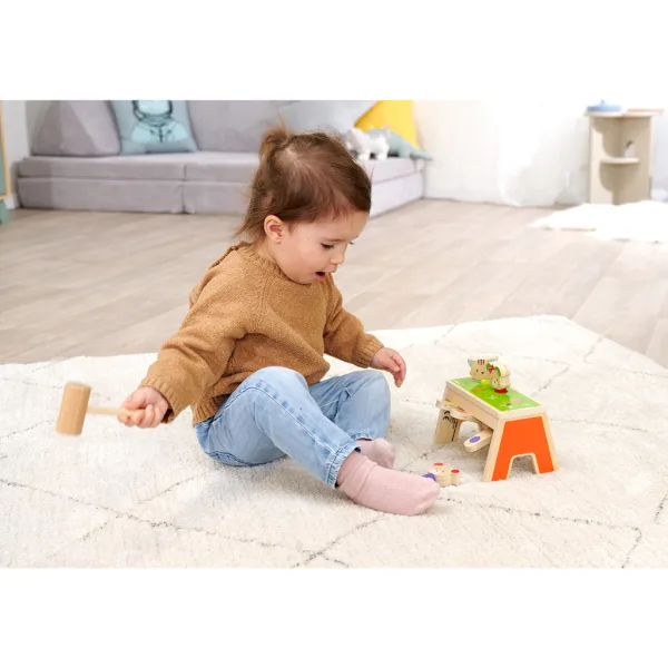 Holz-Klopfspiel Pop-Up mit Hammer – Eichhorn Bild 3
