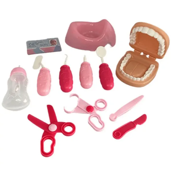 Jenny: Pinkelnde Puppe mit 12-teiligem Zahnarztspielset in zwei verschiedenen Ausführungen Bild 4