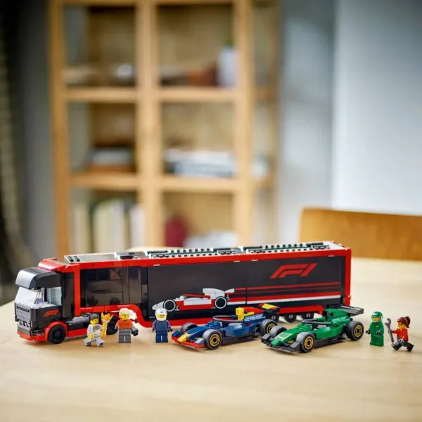 LEGO® City: F1®-Lastwagen mit RB20 und AMR24 F1®-Autos (60445) Bild 3
