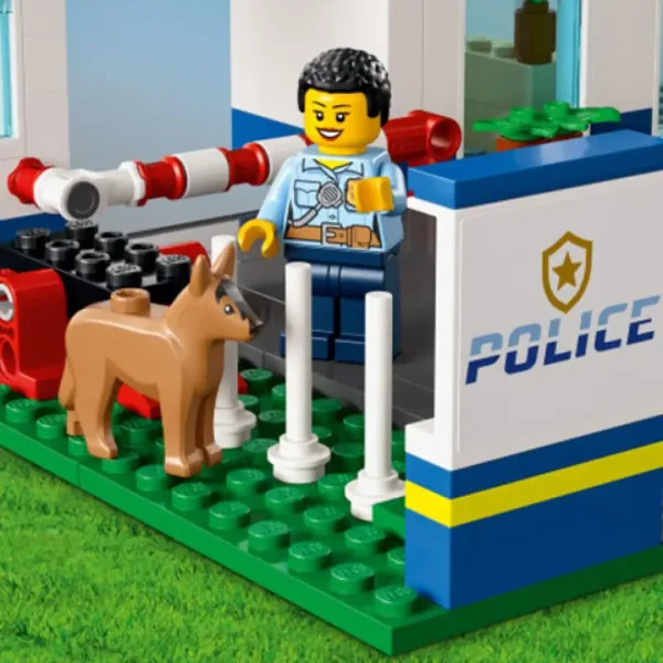 LEGO® City: Polizeiwache (60316) Bild 6