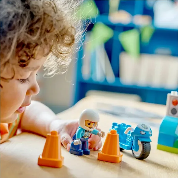 LEGO® DUPLO®: Blauer Polizeimotorrad (10471) Bild 5