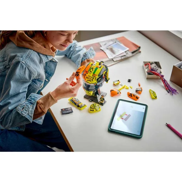 LEGO® Editions: McLaren Mastercard F1® Team Lando Norris Helm (43023) Bild 4