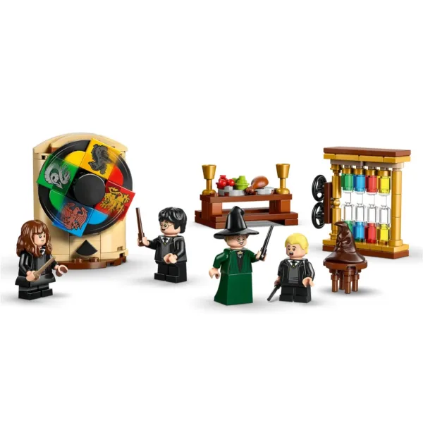 LEGO® Harry Potter: Hogwarts™ Schloss: Die Auswahlzeremonie des Sprechenden Hutes (76460) Bild 3