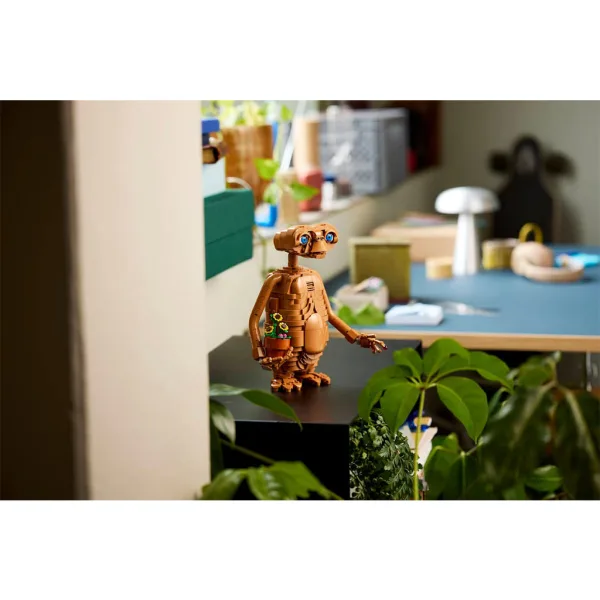 LEGO® Ideen: E.T. der Außerirdische (21370) Bild 12