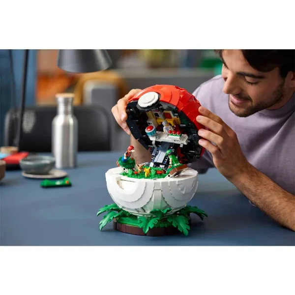 LEGO® Pokémon: Ikonische Trainer-Momente Pokéball (72154) Bild 8