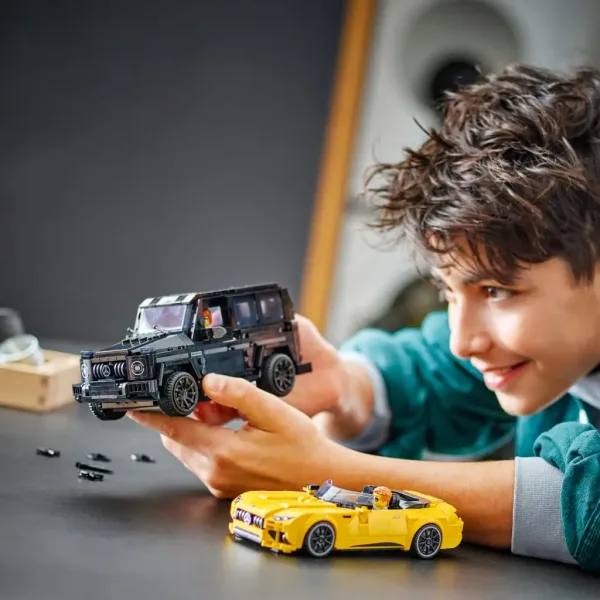LEGO® Speed Champions: Mercedes-AMG G 63 und Mercedes-AMG SL 63 (76924) Bild 4