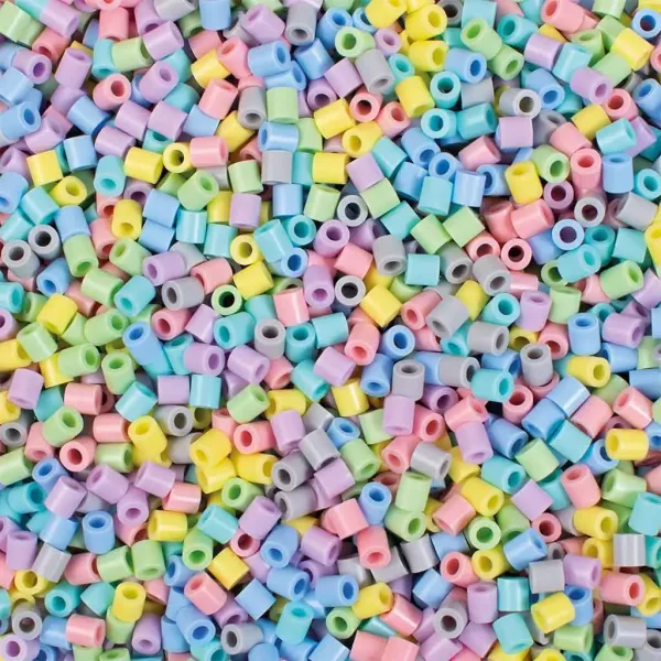 PlayBox: 5mm MIDI pastellfarbene Bügelperlen im Eimer, 5.000 Stück Packung Bild 2