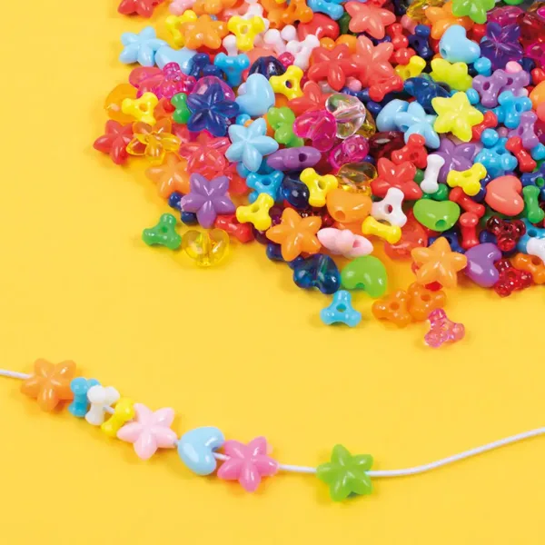 PlayBox: Fädelbare bunte Kunststoffperlen 8-13 mm 2100 Stück Bild 2