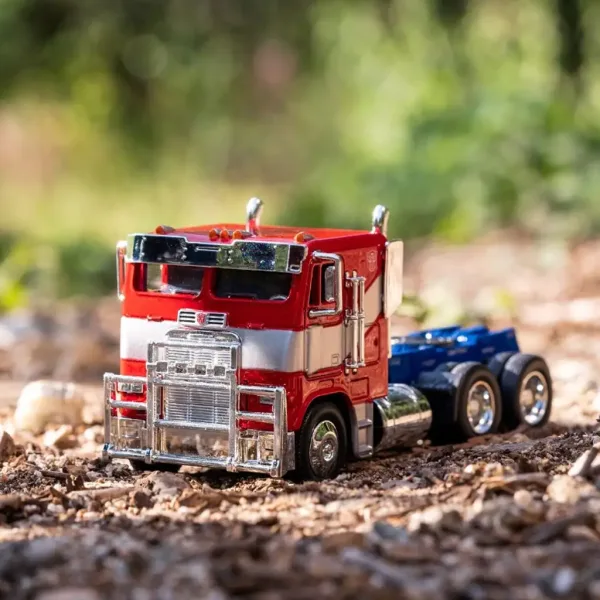 Transformers: Optimus Prime T7 Metall-Automodell 1/32 - Simba Toys Bild 7