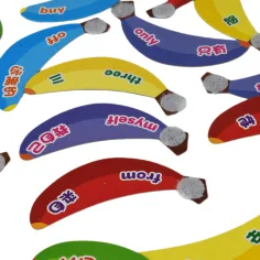 Banana Pairing: Englisch-Wortschatz-Entwicklungsspiel mit Klettverschluss-Bananen Bild 5