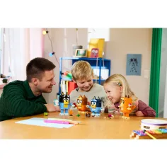 LEGO® Bluey™: Blueys Familie aus Bausteinen (11217) Bild 8