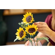 LEGO® Botanicals: Sonnenblumenstrauß (11502) Bild 6