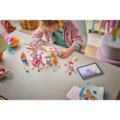 LEGO® Friends: Riesenrad mit Bonbons und Muffins verziert (42700) Bild 6