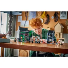 LEGO® Harry Potter™: Die Zaubergeschäfte der Nockturngasse™ (76471) Bild 5