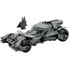 LEGO® Marvel: Batman gegen Superman™: Batmobil™ (76331) Bild 4
