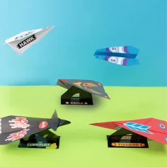 PlayBox: Bastelset für Papierflugzeuge Bild 2
