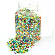 PlayBox: Bunte fädelbare Kunststoffperlen 2-3 mm 500g-Packung