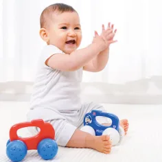 Playgo: Rasselnder Polizeibabywagen Bild 2